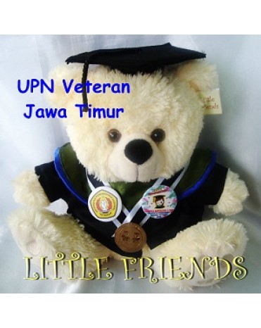 Boneka Wisuda Universitas Pembangunan Nasional Veteran Jawa Timur (30 cm)